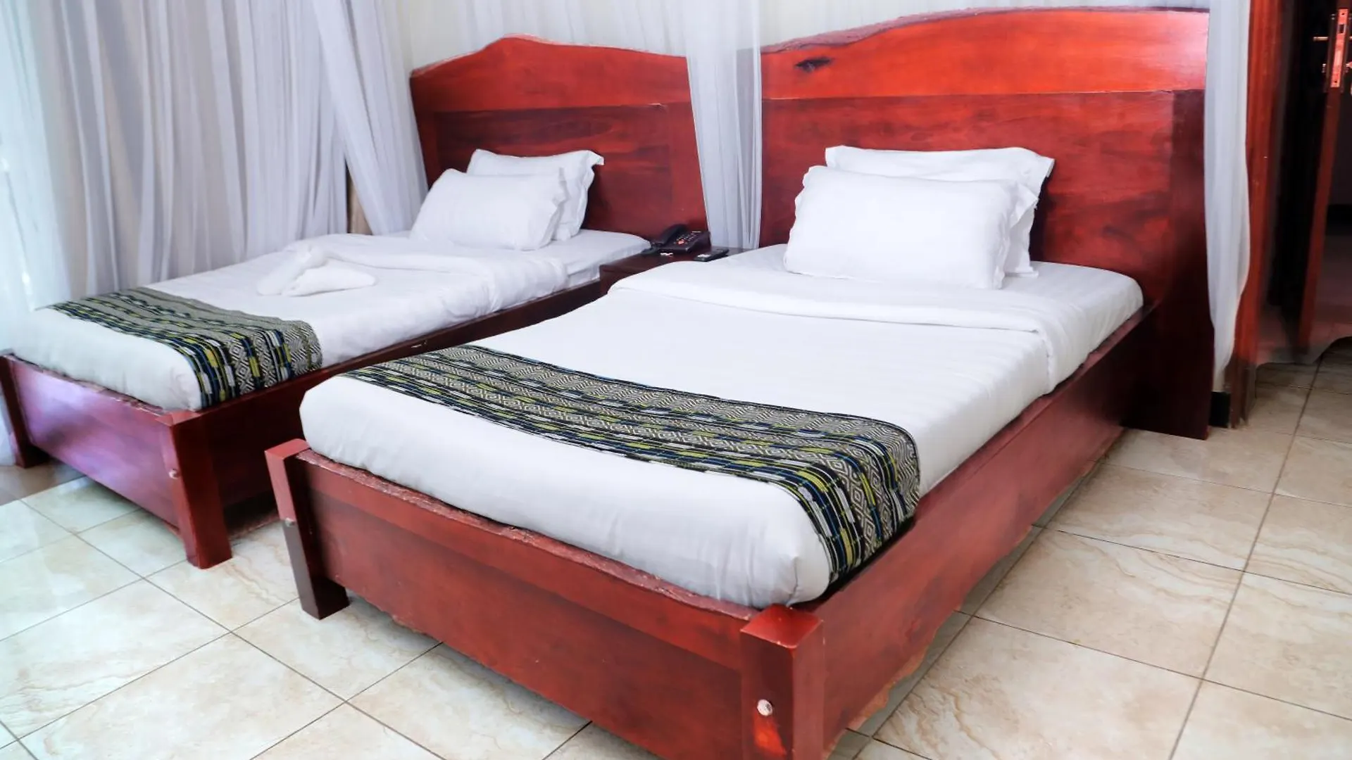 7 Days Motel Near Un Base Entebbe 0*,  Ouganda