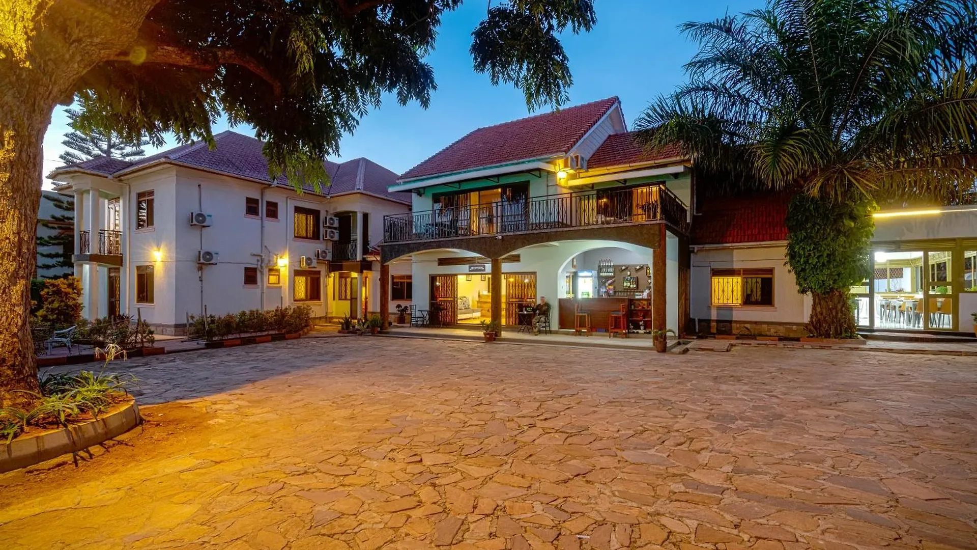 7 Days Motel Near Un Base Entebbe 0*,
