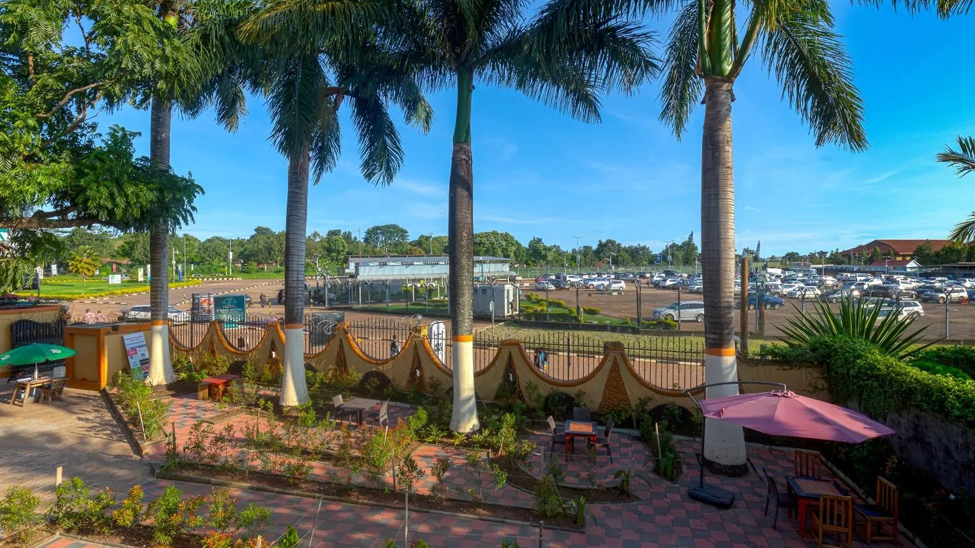 7 Days Motel Near Un Base Entebbe 0*,